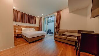 GRANDI 32  Boutique Residence