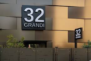 GRANDI 32  Boutique Residence