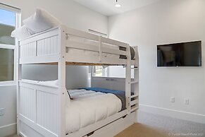 Villa #23 At Bloomington Country Club 4 Bedroom Townhouse by Redawning