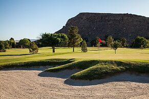 Villa #24 At Bloomington Country Club 4 Bedroom Townhouse by RedAwning