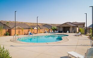 Red Desert At Ladera 5 Bedroom Home by Redawning