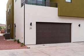 Villa #25 At Bloomington Country Club 4 Bedroom Townhouse by Redawning