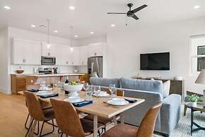 Villa #25 At Bloomington Country Club 4 Bedroom Townhouse by Redawning