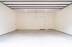 Villa #25 At Bloomington Country Club 4 Bedroom Townhouse by Redawning