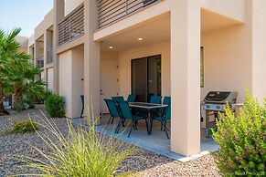 Abby's Retreat 4 Bedroom Townhouse by RedAwning