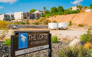 Abby's Retreat 4 Bedroom Townhouse by RedAwning