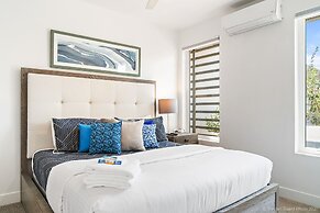 Abby's Retreat 4 Bedroom Townhouse by RedAwning