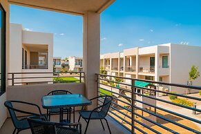 Abby's Retreat 4 Bedroom Townhouse by RedAwning