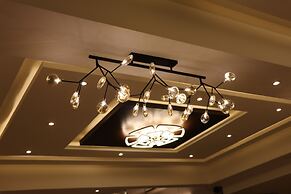 Gadiraju Palace Convention Centre & Hotel