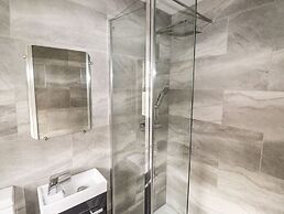 Bramblings by the Lake