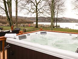 Bramblings by the Lake