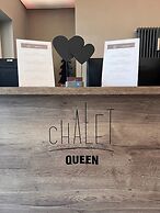 Chalet Queen