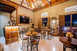 Scalea Di Mare Boutique Hotel - Hostel