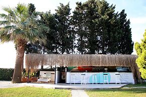 Enki Suess Alaçatı