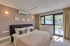 Enki Suess Alaçatı