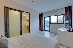 Enki Suess Alaçatı