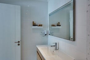 Enki Suess Alaçatı