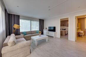 Enki Suess Alaçatı