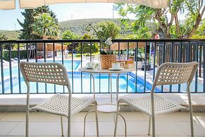 Enki Suess Alaçatı