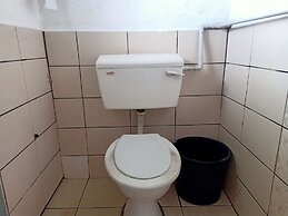 OYO Home 90430 Mountain Resthouse