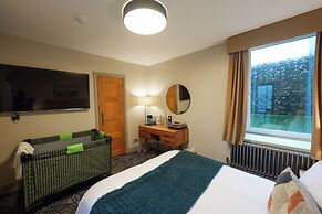 Riva Boutique Hotel & Restaurant