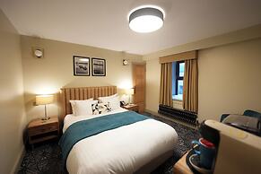 Riva Boutique Hotel & Restaurant