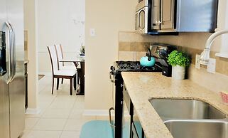 3Bdrm 2.5Bath 5Beds - Near Downtown