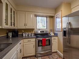 Green Hills Hideaway