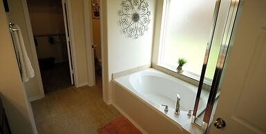 6Bdrm 2.5Bath 10Beds - Rosenberg