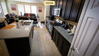 6Bdrm 2.5Bath 10Beds - Rosenberg