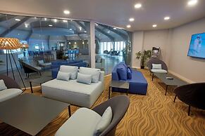 Oceans at Carina Bay Adults Only