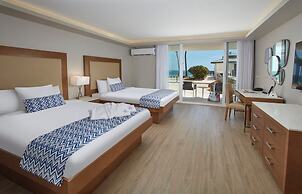 Oceans at Carina Bay Adults Only