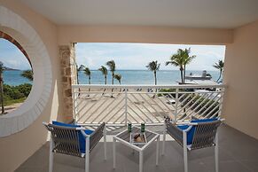Oceans at Carina Bay Adults Only