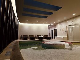 Grapple Hotel