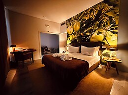 Grapple Hotel