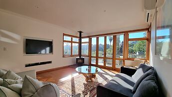The Kauri Retreat - Sea Views & Spa Pool