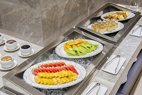 Hamp Court Palace Taipei