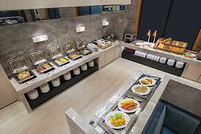 Hamp Court Palace Taipei