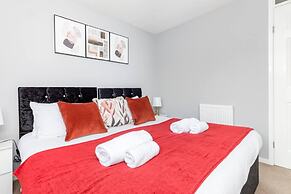 Cosy 2BR Home Near Milton Keynes Centre