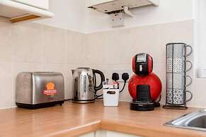 Cosy 2BR Home Near Milton Keynes Centre