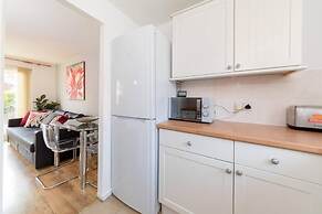 Cosy 2BR Home Near Milton Keynes Centre