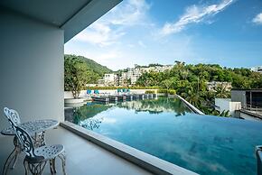 The Ark at Veloche by Lofty