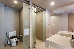 The Ark at Veloche by Lofty