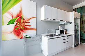 The Ark at Veloche by Lofty