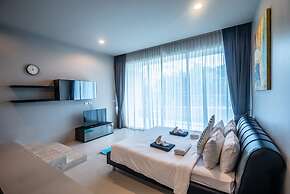 The Ark at Veloche by Lofty