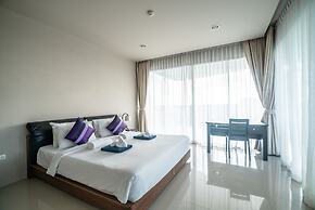 The Ark at Veloche by Lofty