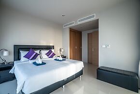 The Ark at Veloche by Lofty