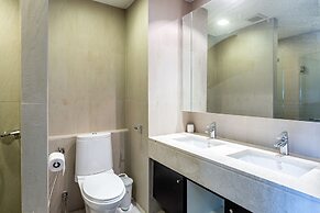 The Palms Kamala by Lofty