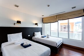 The Palms Kamala by Lofty