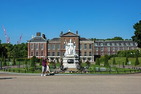 Edge Street IV by Onefinestay